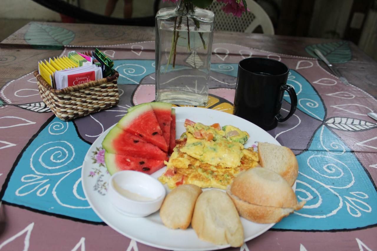 Hostel Sapa Inka Montañita Zewnętrze zdjęcie
